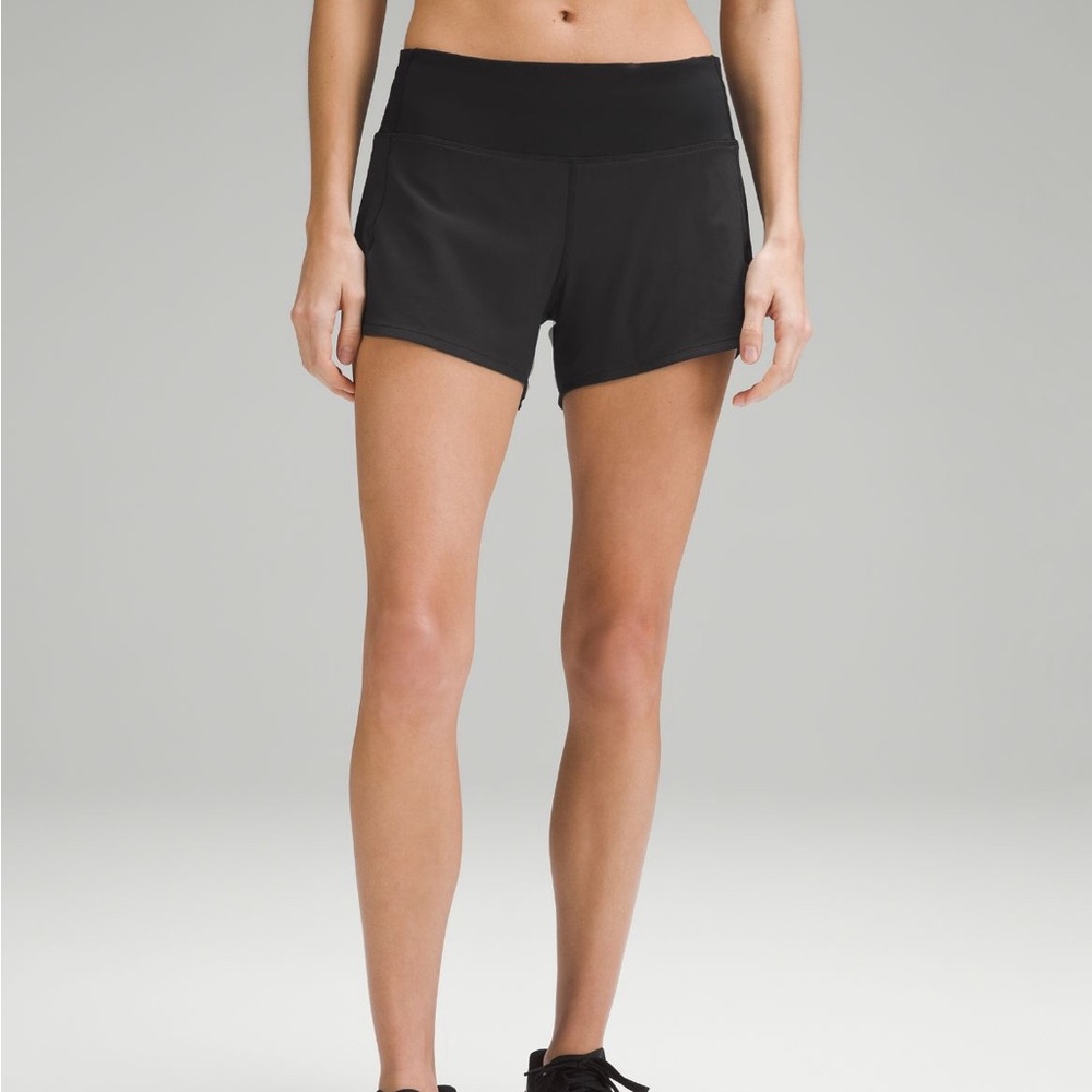 Lululemon Speed Up Mid-Rise Lined Short 4" (NWT)